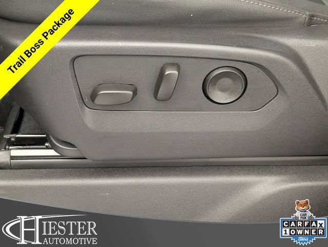 Used 2025 Chevrolet Silverado 2500 LTZ w/ LTZ Plus Package AWD/4WD image 17