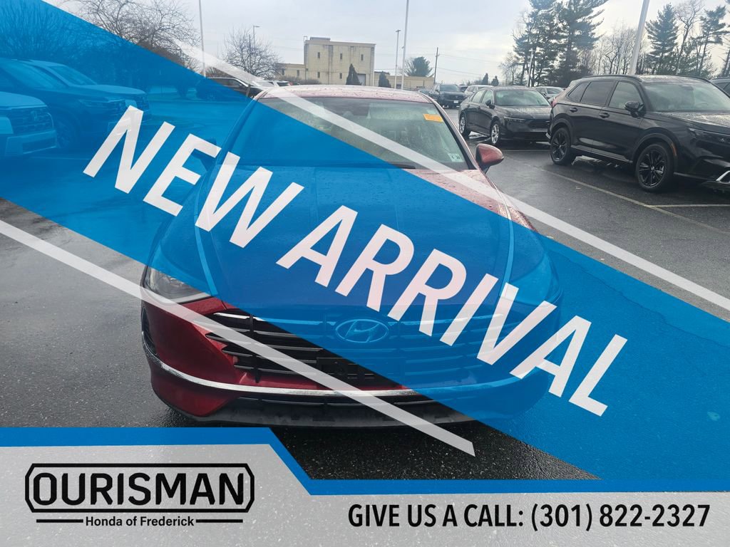 Used 2023 Hyundai Sonata SE w/ Cargo Package image 3