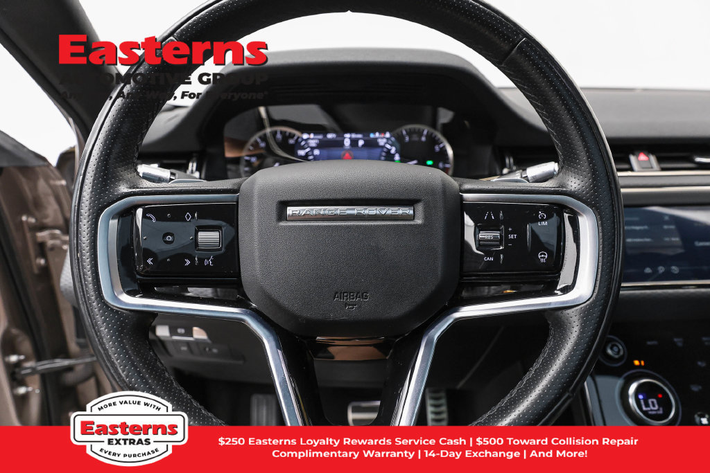 Used 2021 Land Rover Range Rover Evoque R-Dynamic S AWD/4WD image 11