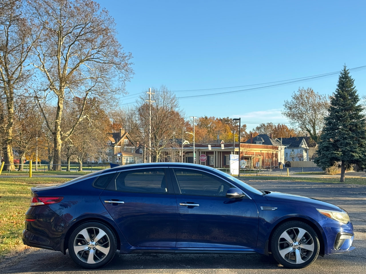 Used 2020 Kia Optima S image 9