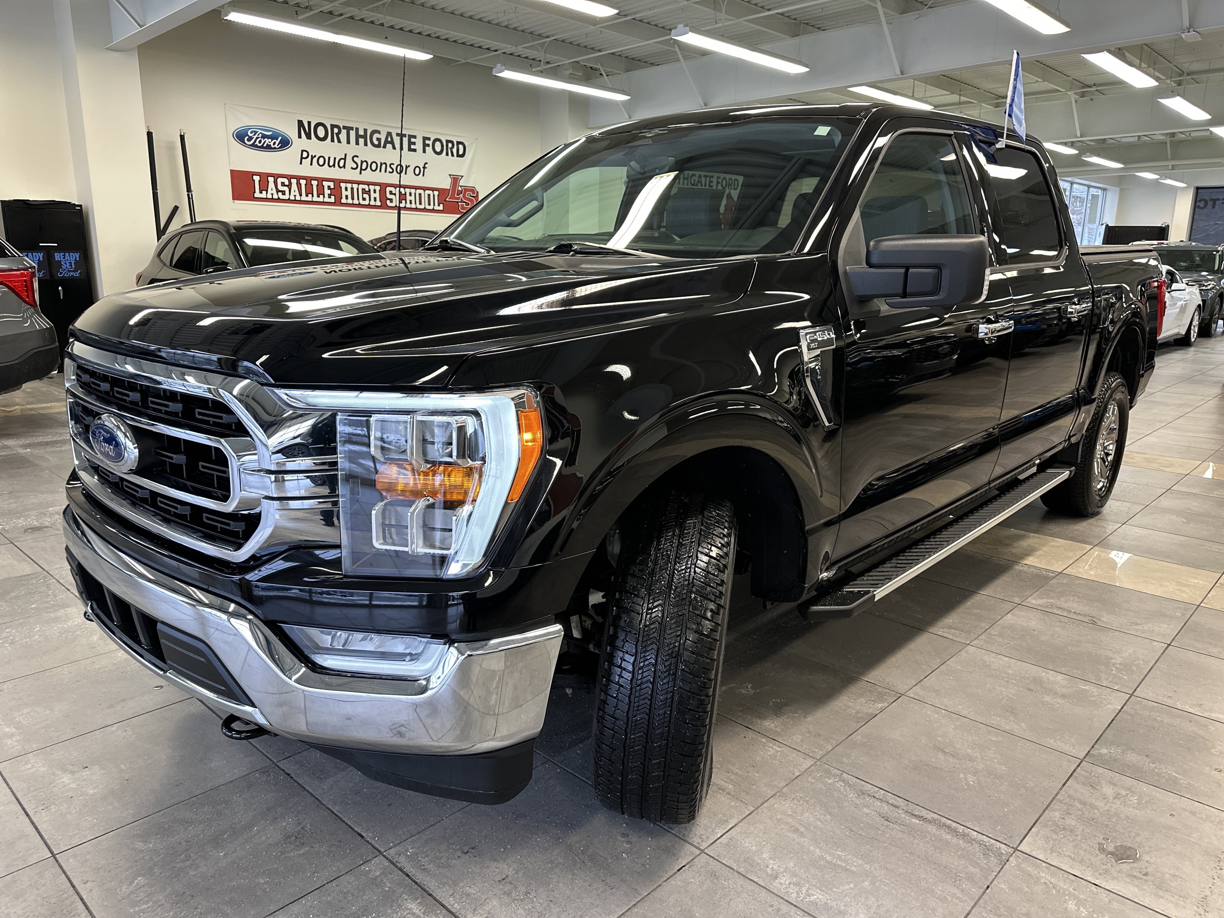 Certified 2023 Ford F150 XLT w/ Equipment Group 302A High image 19