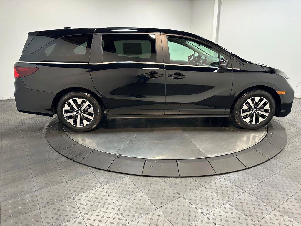 New 2026 Honda Odyssey EX-L image 9