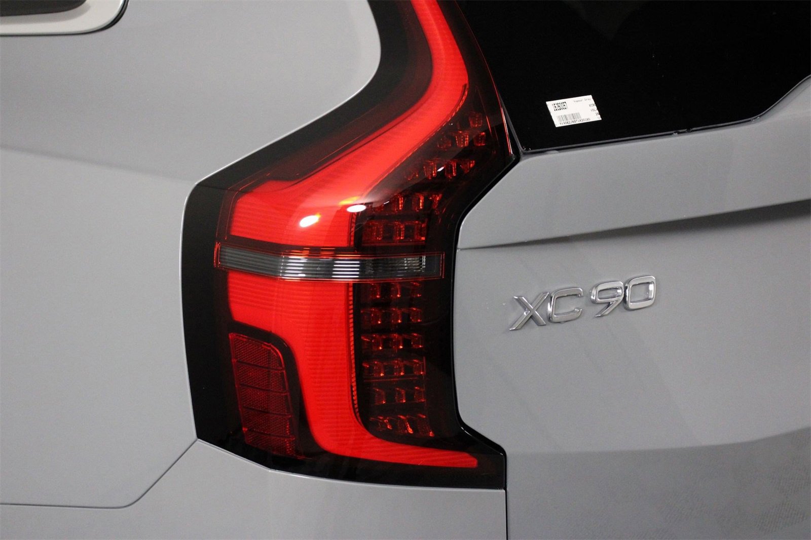 New 2026 Volvo XC90 B6 Plus image 15
