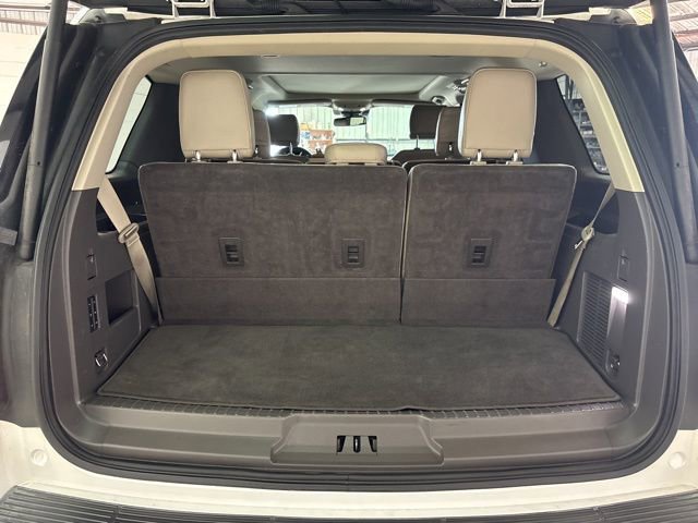 Used 2018 Ford Expedition Limited w/ Equipment Group 302A image 7
