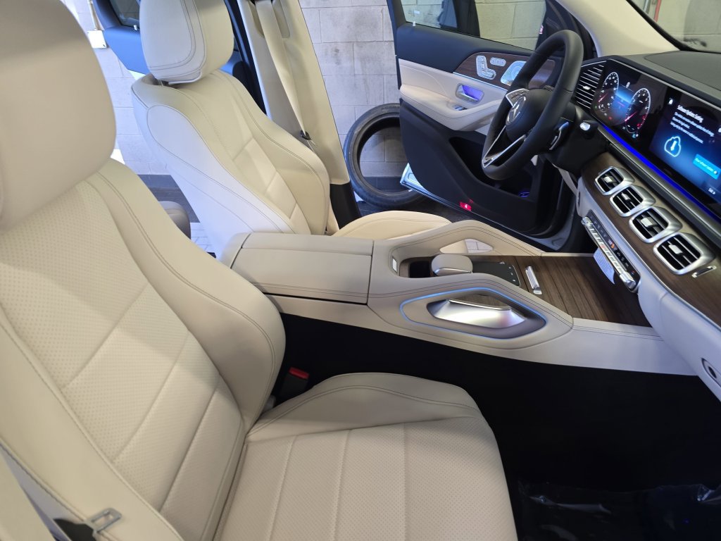 Certified 2026 Mercedes-Benz GLE 350 4MATIC image 11