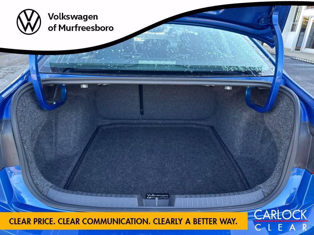 Certified 2022 Volkswagen Jetta SE FWD image 28