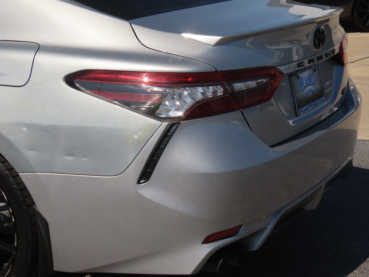 Used 2021 Toyota Camry XSE FWD image 14