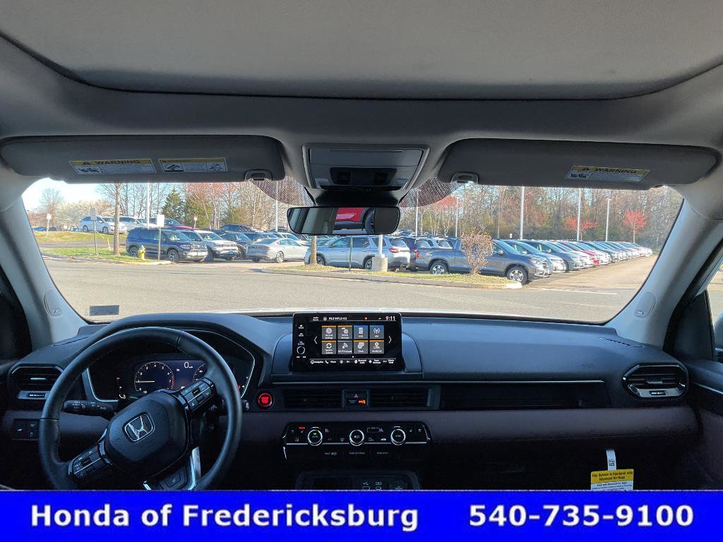 Certified 2025 Honda Pilot Elite image 36