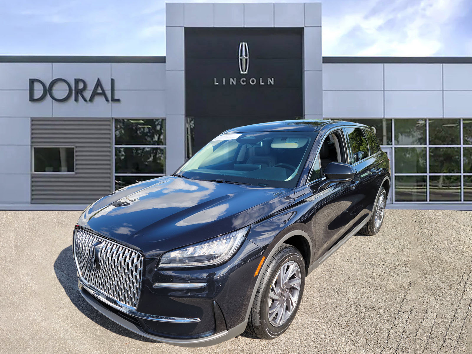Certified 2023 Lincoln Corsair FWD video 1