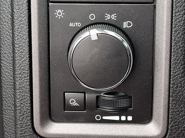 Used 2014 RAM 1500 Tradesman w/ Popular Equipment Group AWD/4WD image 24