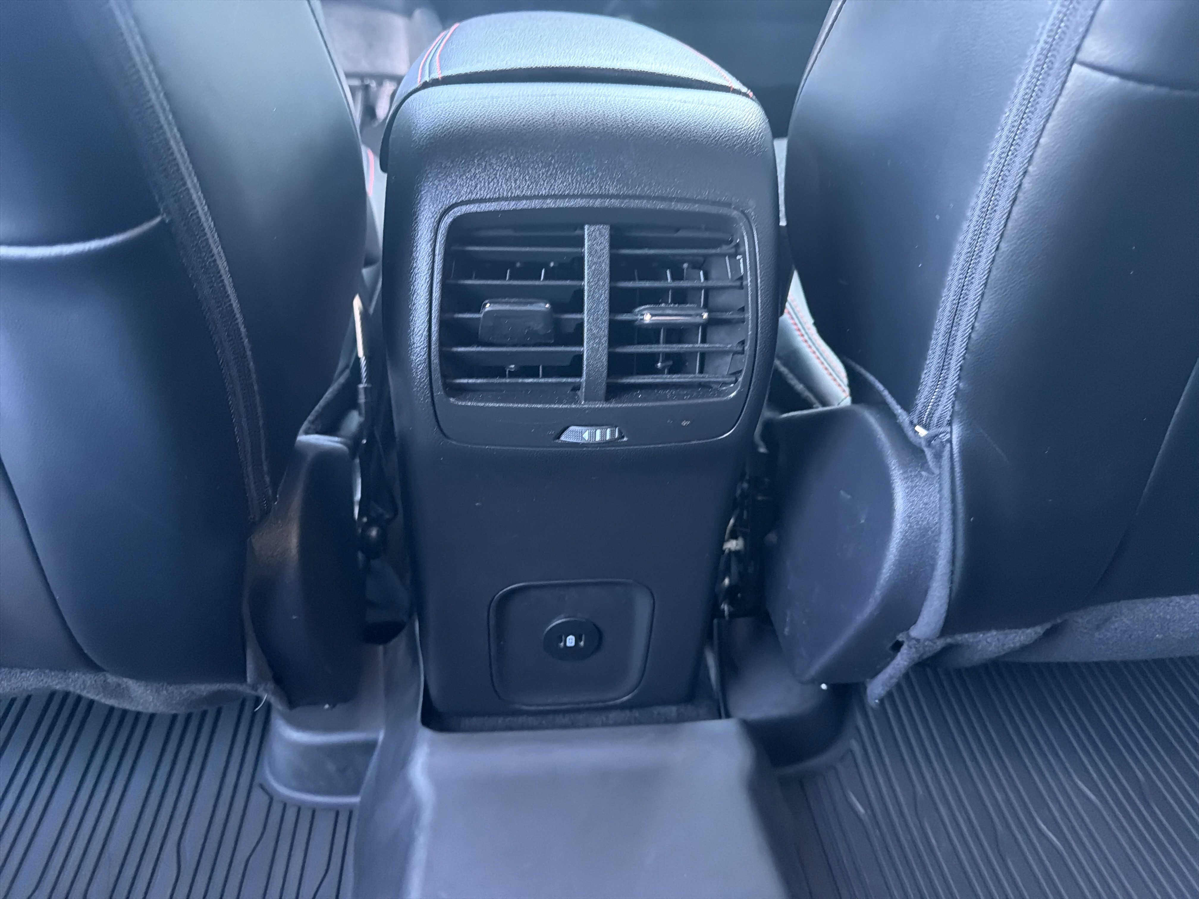 Used 2025 Ford Escape ST-Line Elite w/ Tech Pack #1 image 23
