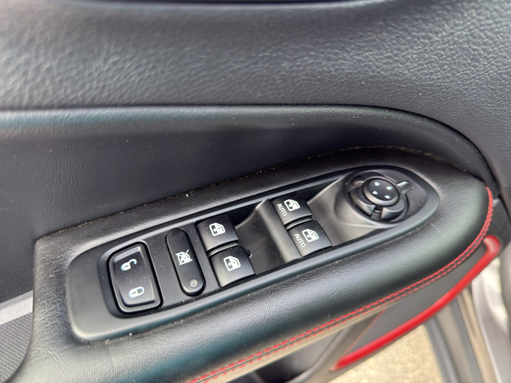 Used 2019 Jeep Compass Trailhawk w/ Leather Interior Group AWD/4WD image 12