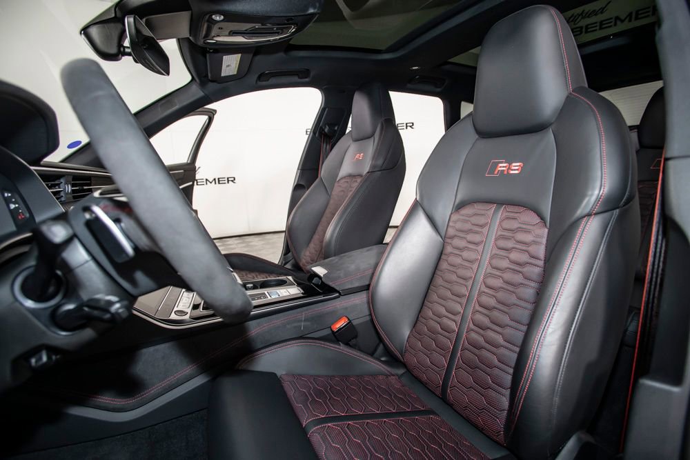 Used 2025 Audi RS 6 performance image 15