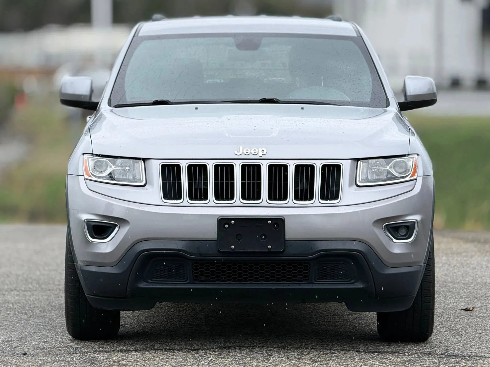 Used 2014 Jeep Grand Cherokee Laredo w/ 18" Wheel & 8.4" Radio Group image 5