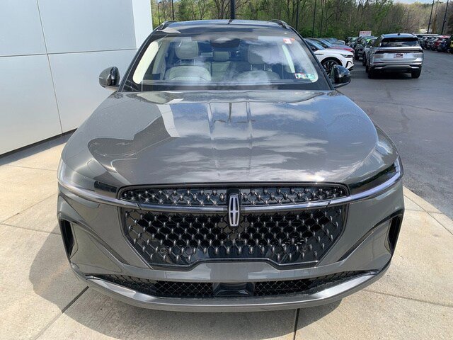 New 2026 Lincoln Nautilus Black Label w/ Jet Appearance Package AWD/4WD image 16