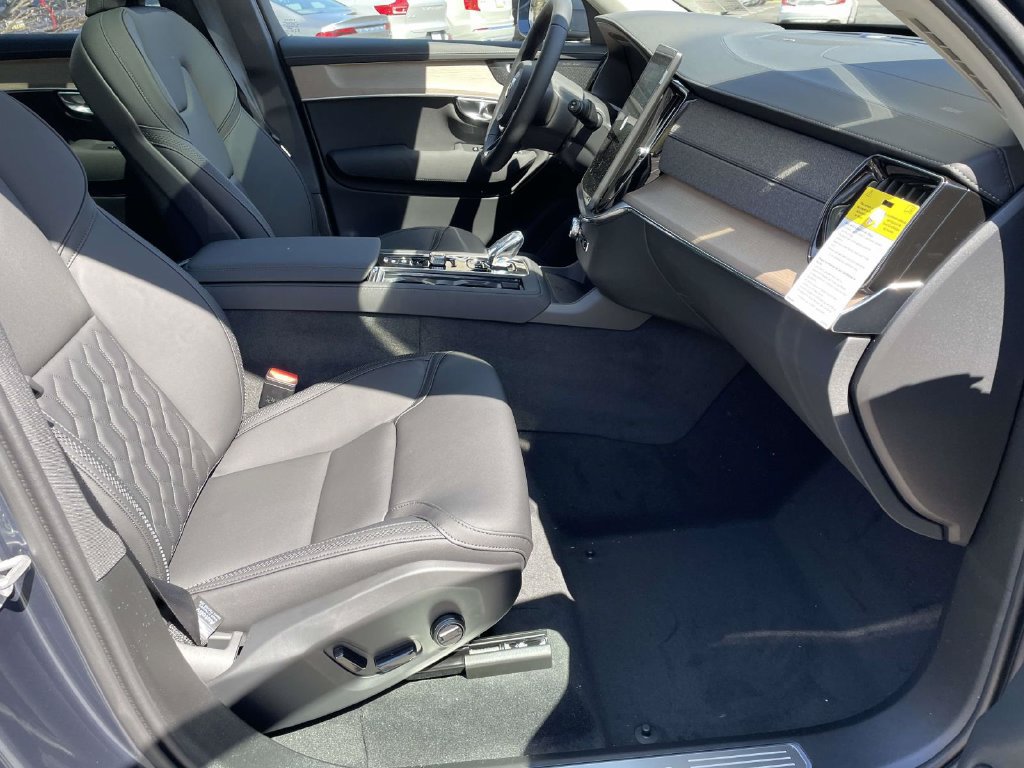 New 2026 Volvo XC90 B6 Ultra w/ Protection Package AWD/4WD image 22