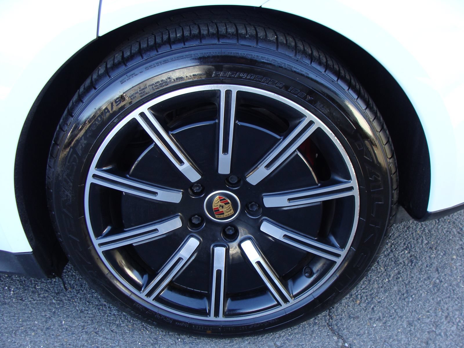 Used 2020 Porsche Taycan 4S AWD/4WD image 39
