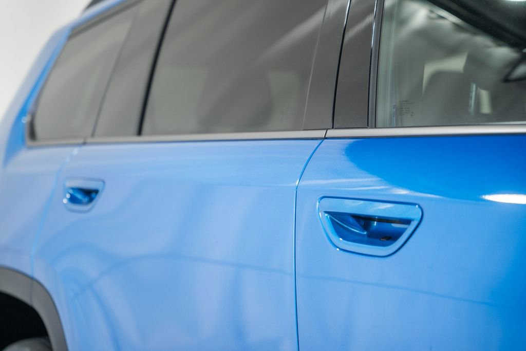 New 2026 Jeep Cherokee Limited image 17