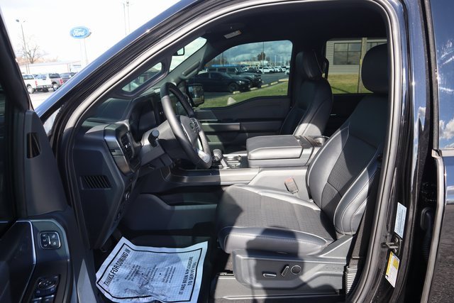 Used 2025 Ford F150 Lariat w/ Equipment Group 502A High image 5