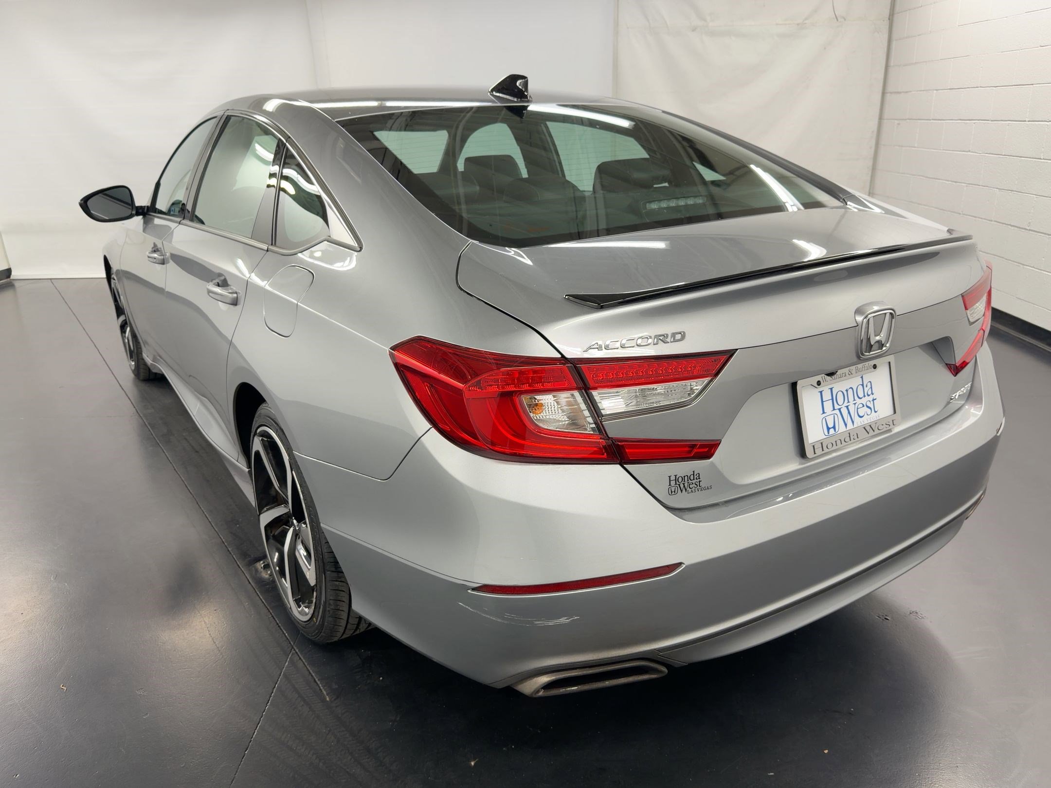 Certified 2022 Honda Accord Sport image 3