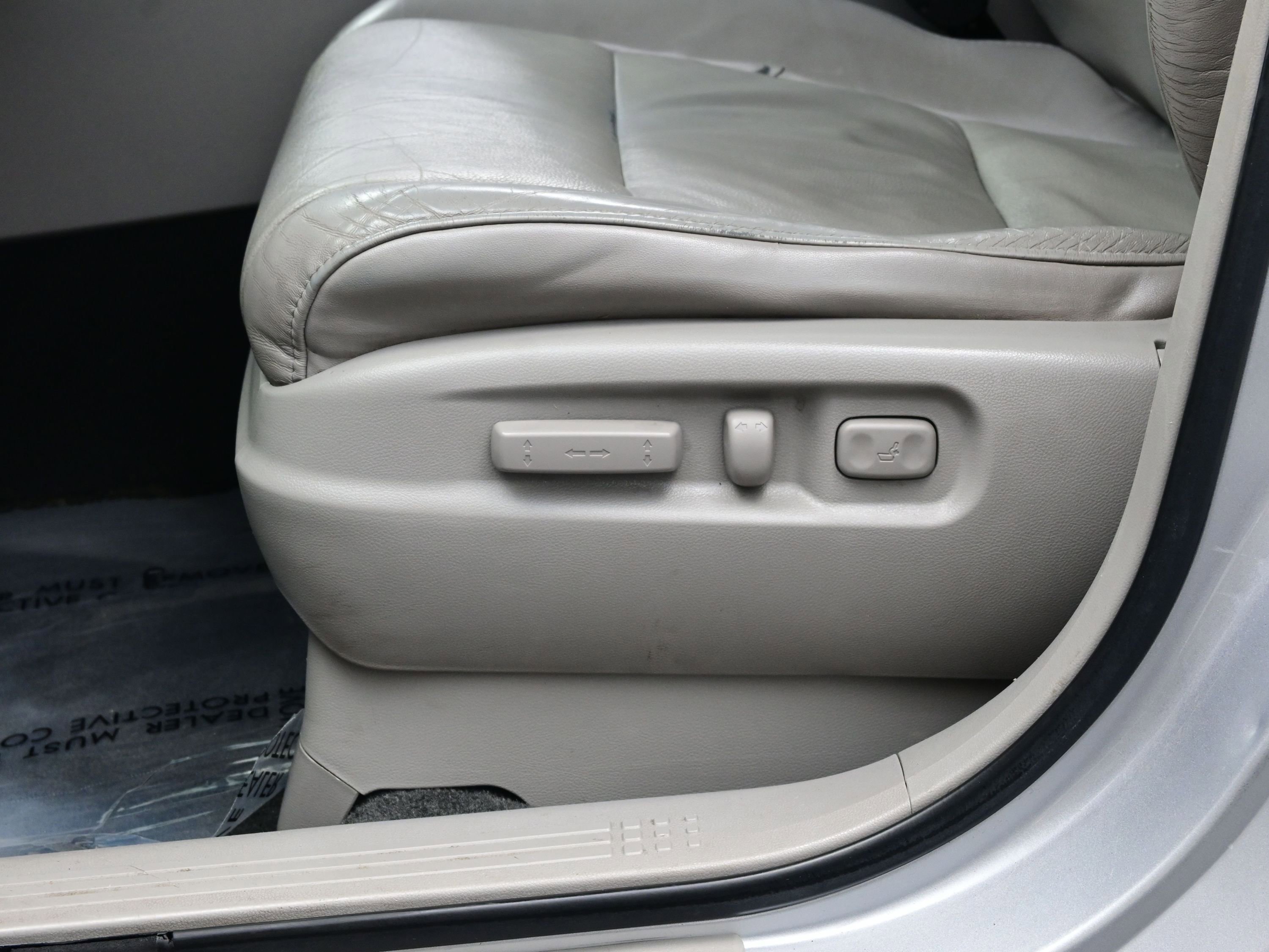 Used 2011 Honda Pilot EX-L image 10