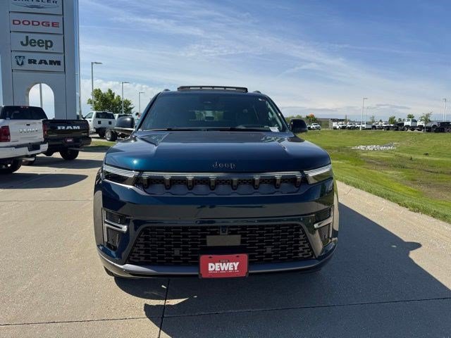New 2026 Jeep Grand Wagoneer L Limited AWD/4WD image 2