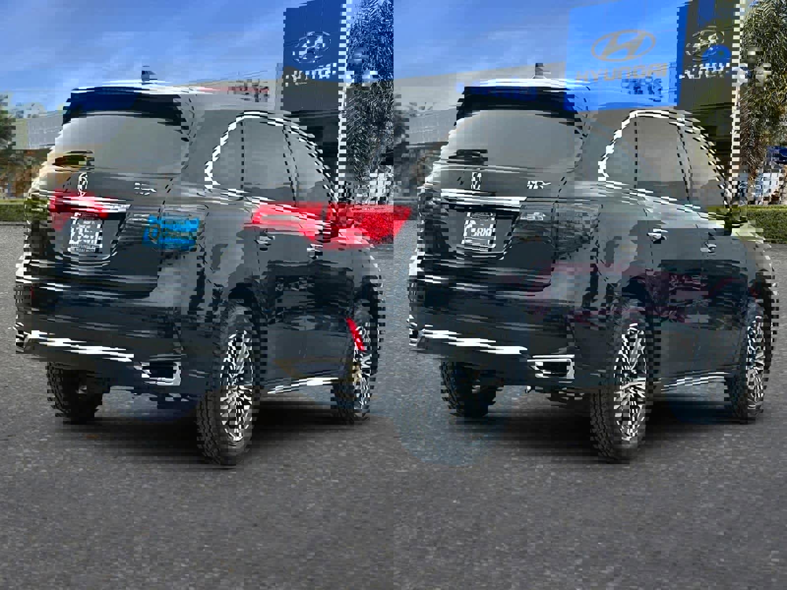 Used 2018 Acura MDX FWD image 3