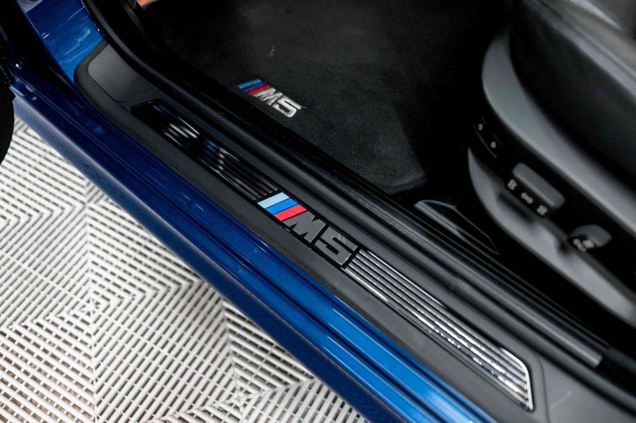 Used 2001 BMW M5 RWD image 49