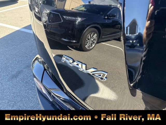 Used 2018 Toyota RAV4 Adventure image 6