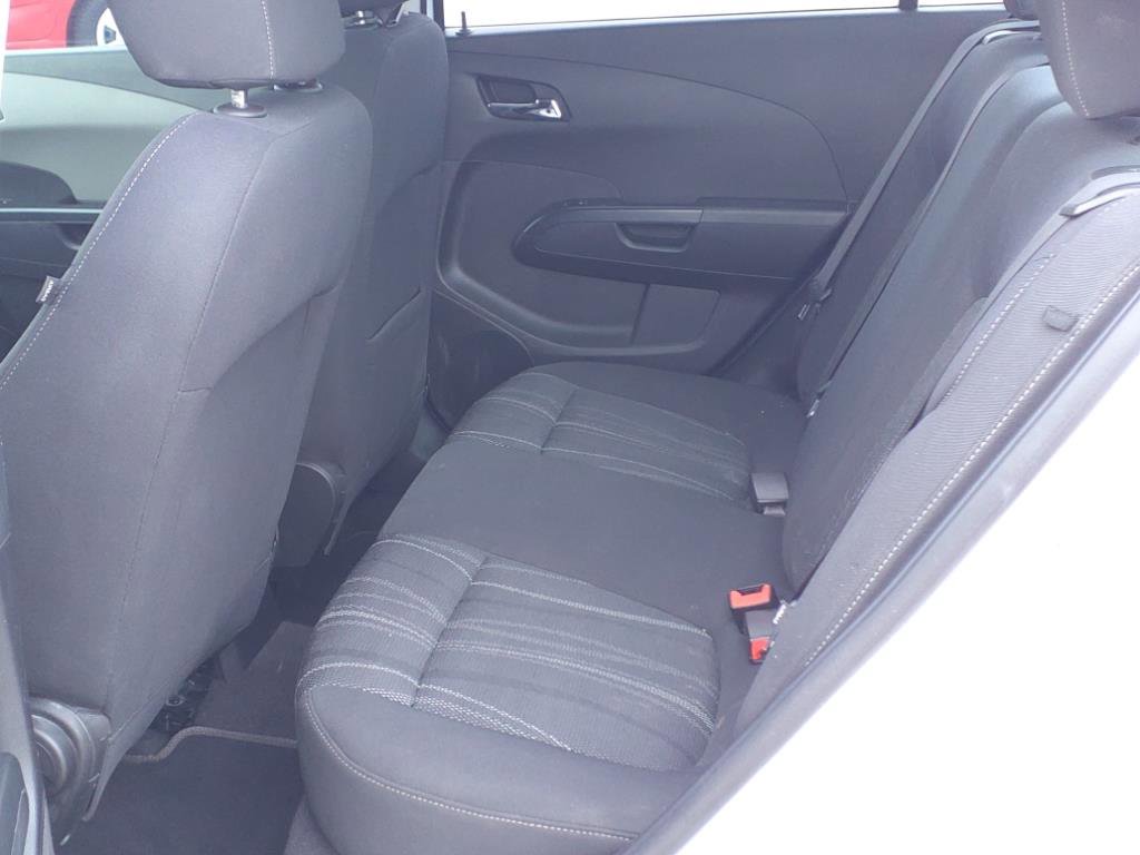 Used 2016 Chevrolet Sonic LT image 5