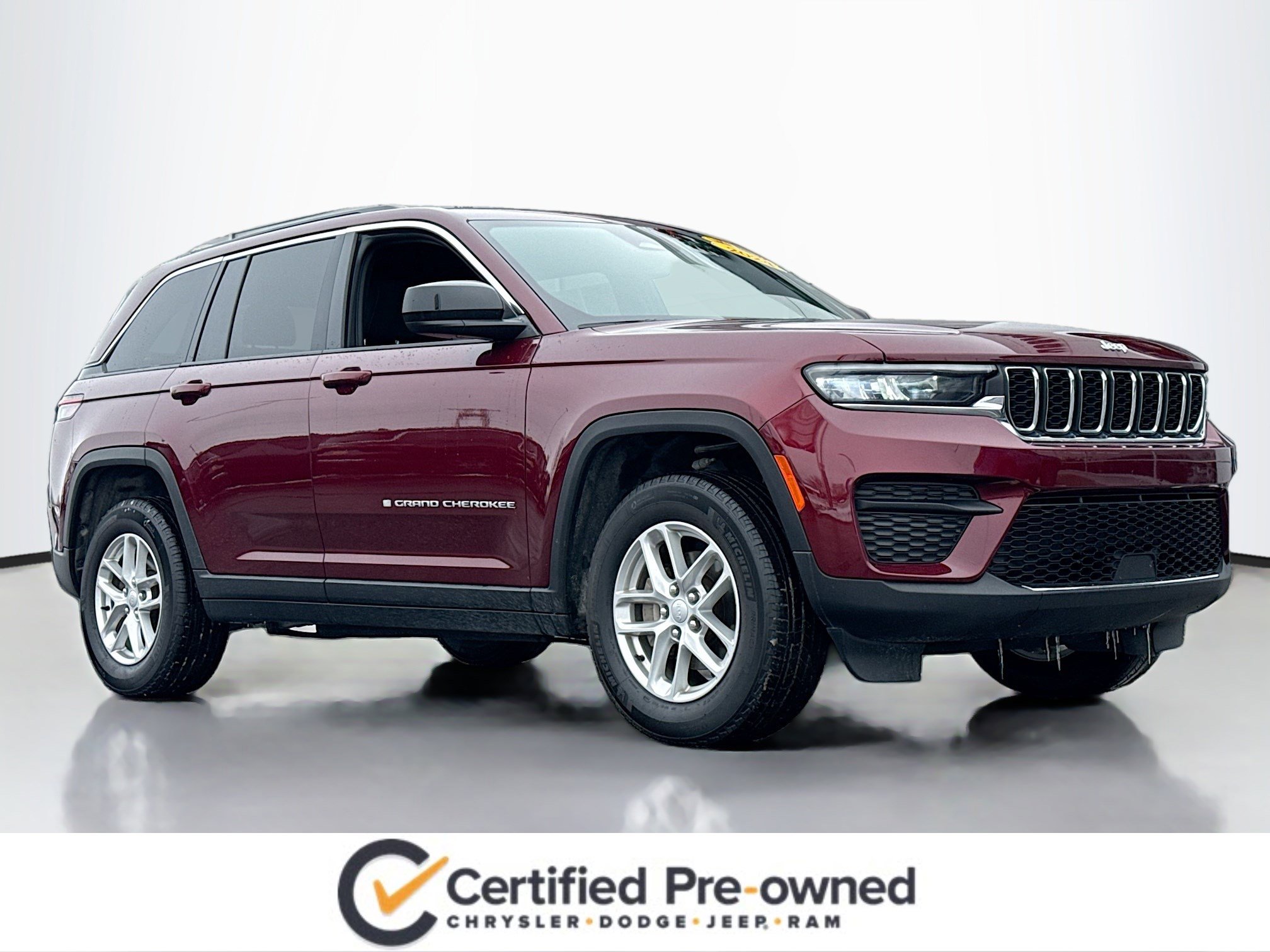 Used 2024 Jeep Grand Cherokee Laredo X w/ Luxury Tech Group I