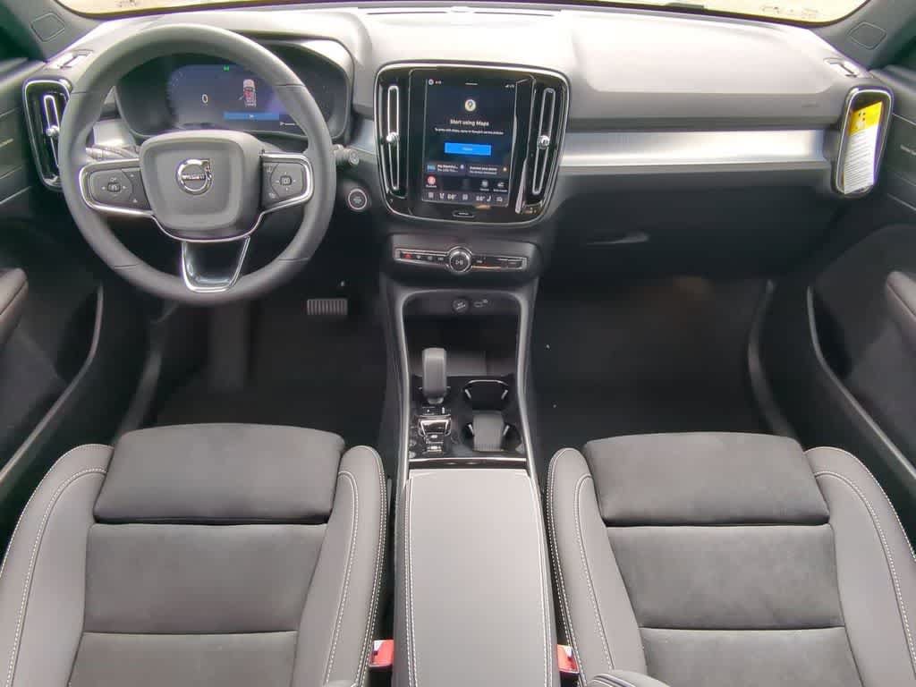 New 2026 Volvo XC40 B5 Ultra w/ Protection Package Premier AWD/4WD image 14