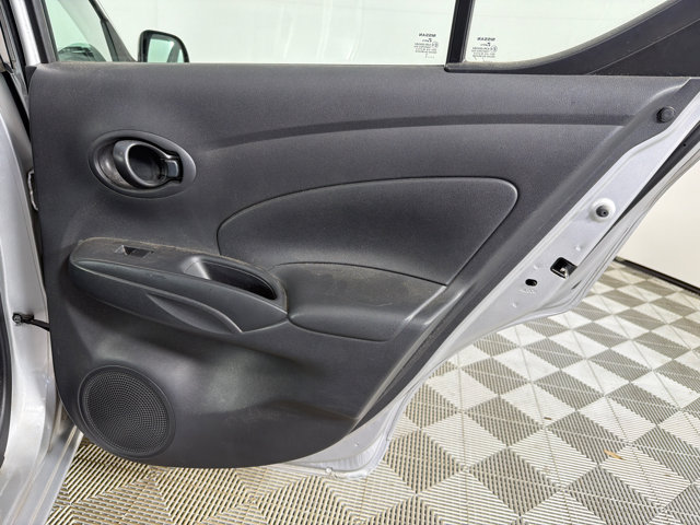 Used 2012 Nissan Versa SV FWD image 16
