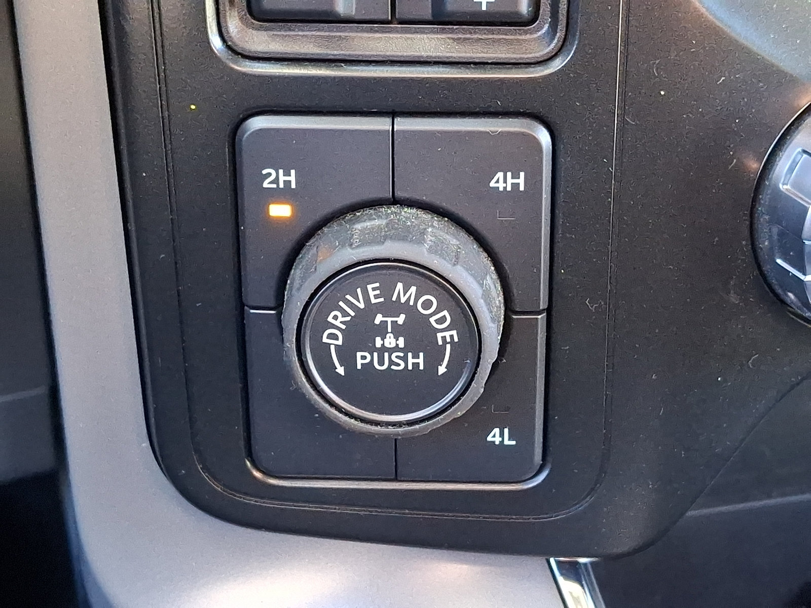 Certified 2024 Ford F150 XLT w/ Equipment Group 302A MID AWD/4WD image 31