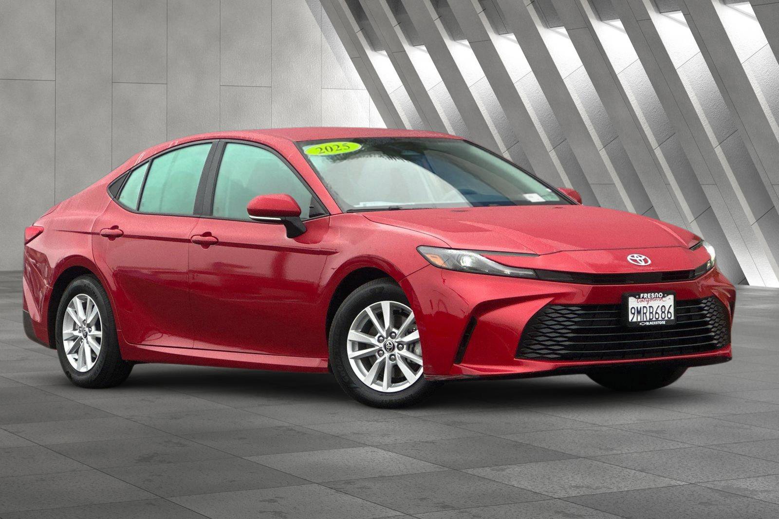Used 2025 Toyota Camry LE