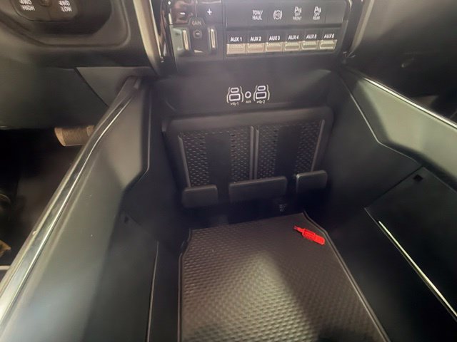New 2026 RAM 3500 Laramie w/ Night Edition AWD/4WD image 22