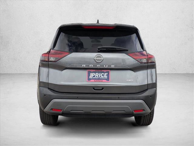 Used 2023 Nissan Rogue S image 7