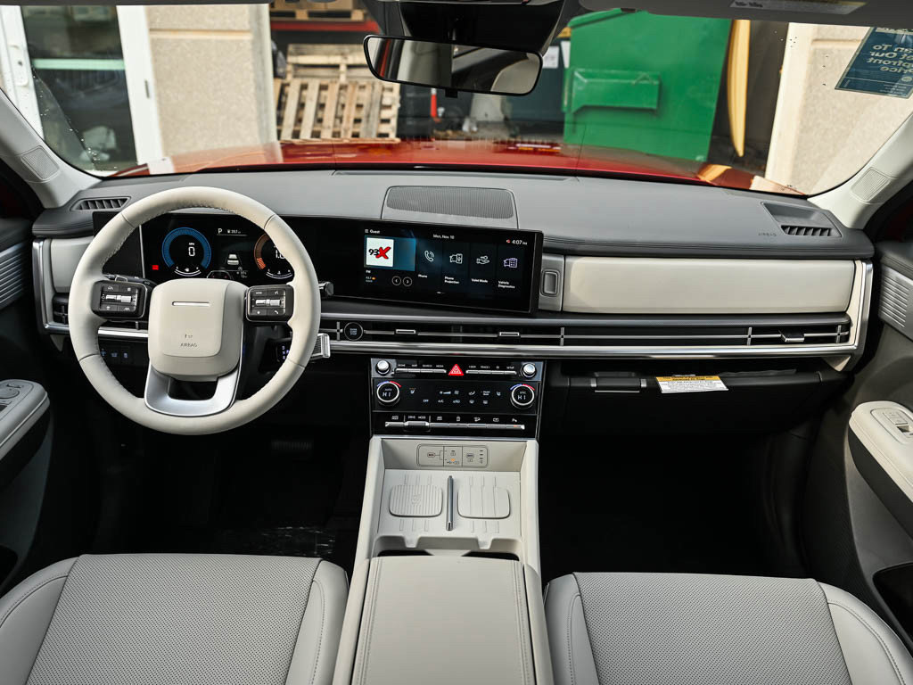 New 2026 Hyundai Santa Fe SEL w/ Tow & Go Package image 14