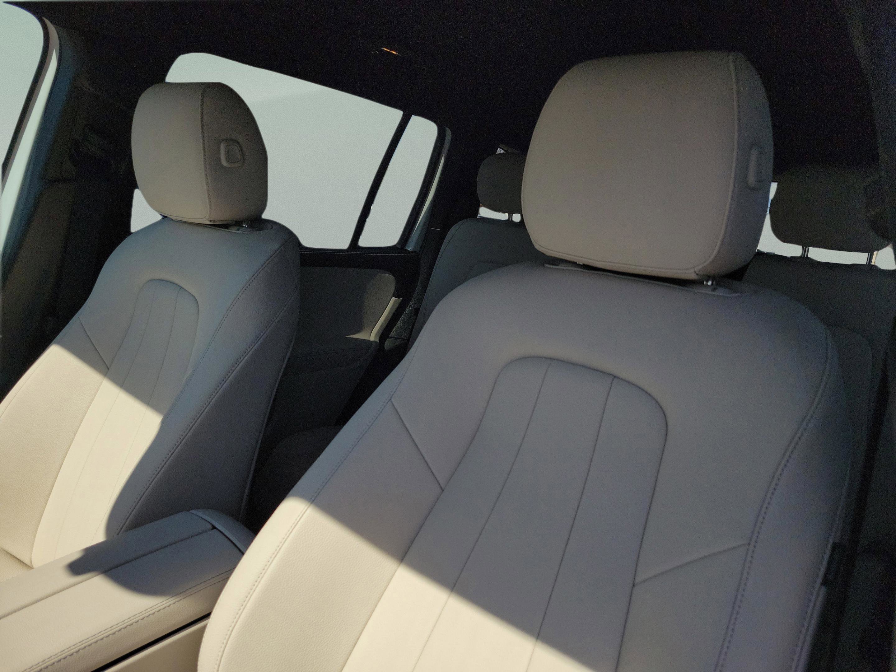 Certified 2025 Mercedes-Benz GLB 250 image 16