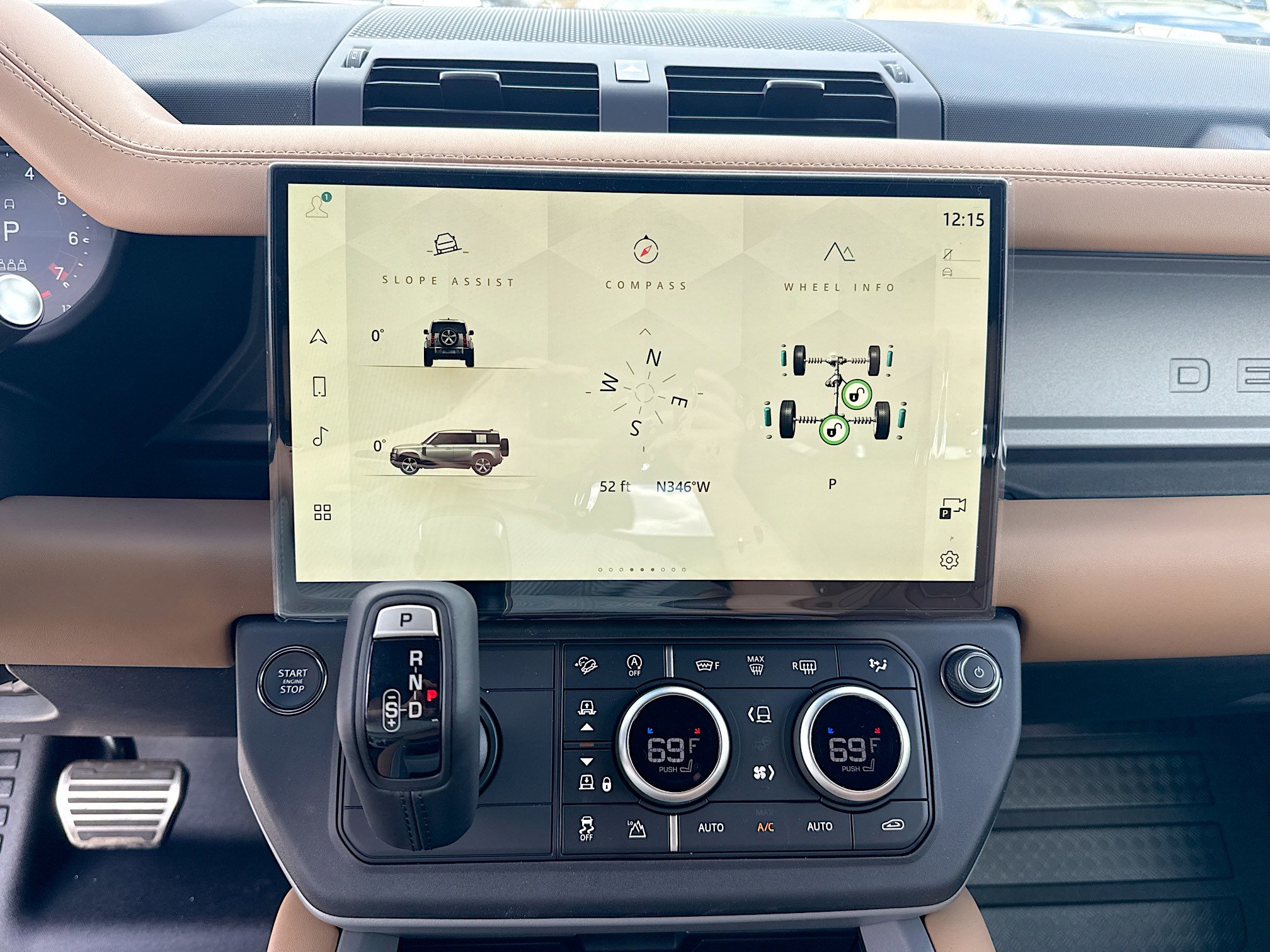 New 2026 Land Rover Defender 110 V8 AWD/4WD image 31
