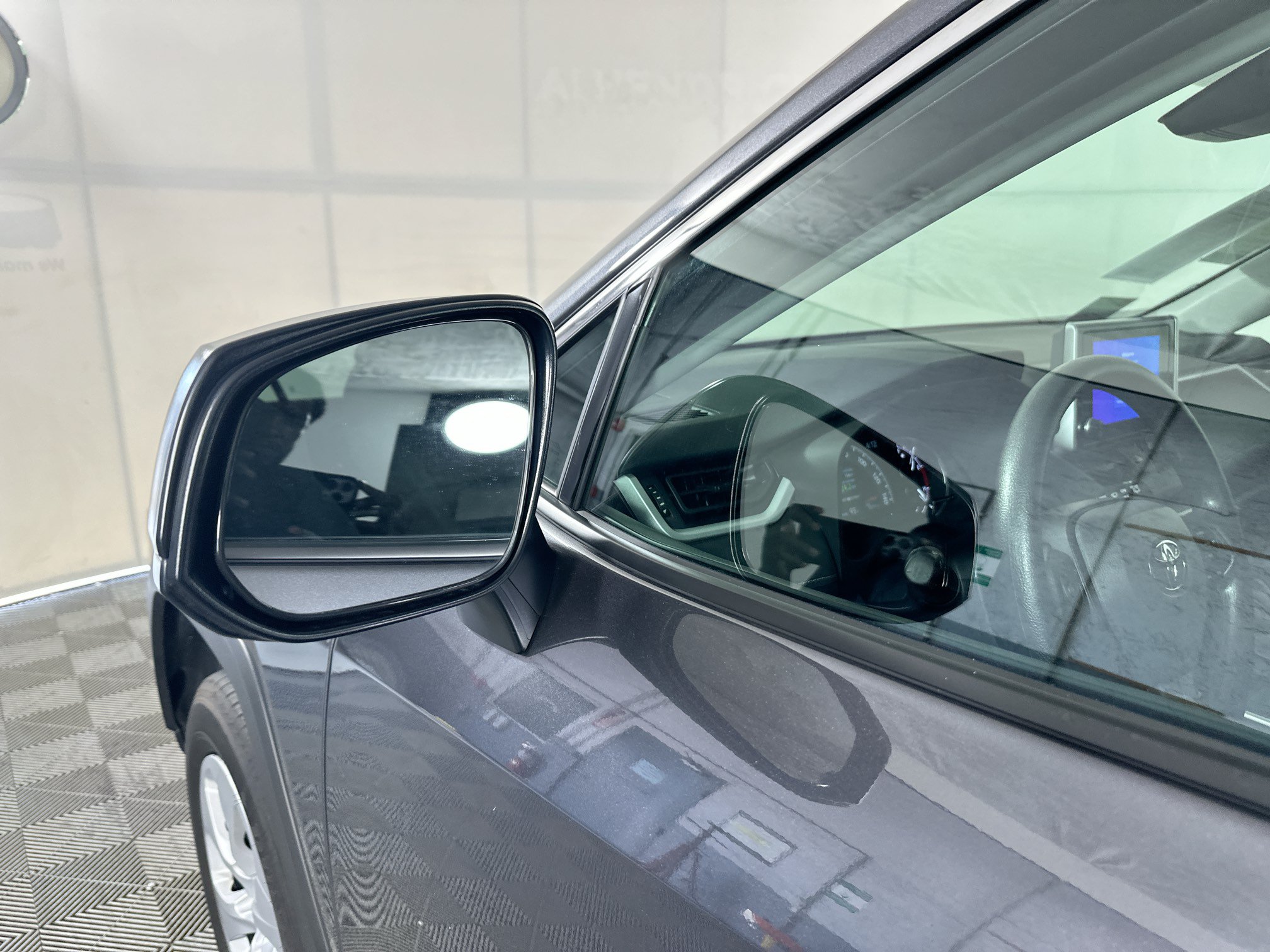 Certified 2025 Toyota RAV4 LE AWD/4WD image 10