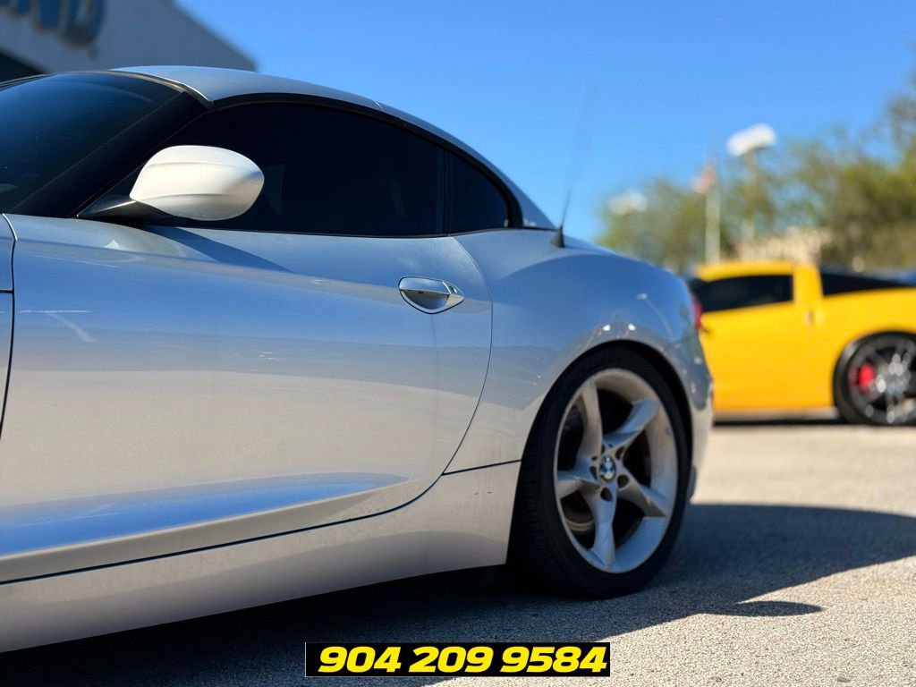 Used 2011 BMW Z4 sDrive35is RWD image 4