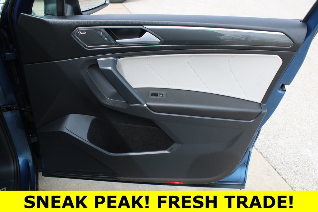 Used 2020 Volkswagen Tiguan SEL Premium R-Line image 27