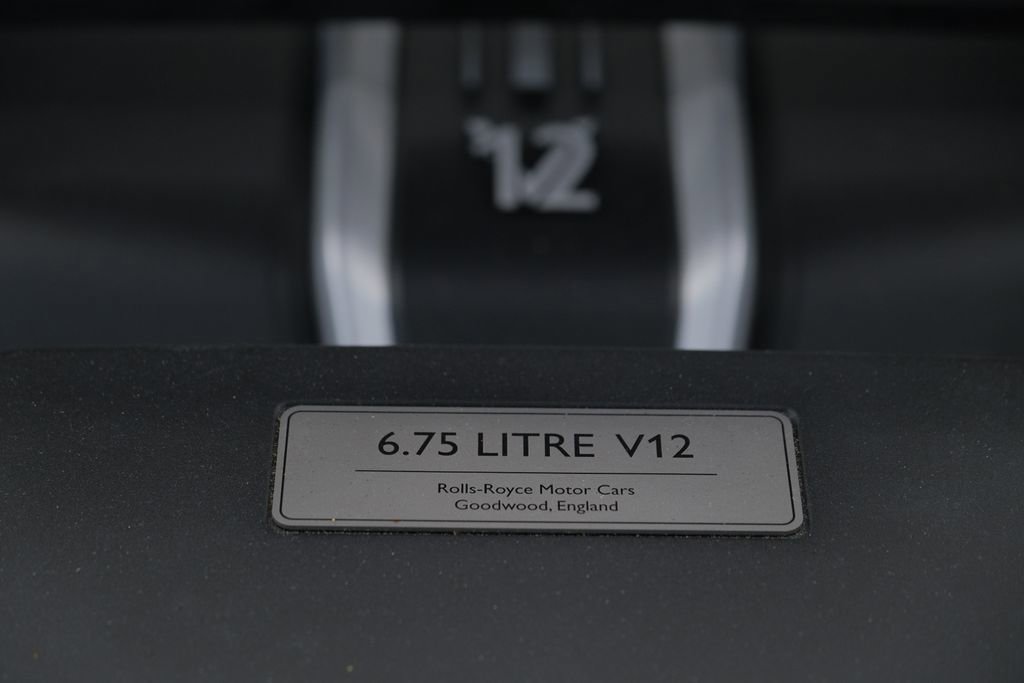 Used 2024 Rolls-Royce Cullinan image 86