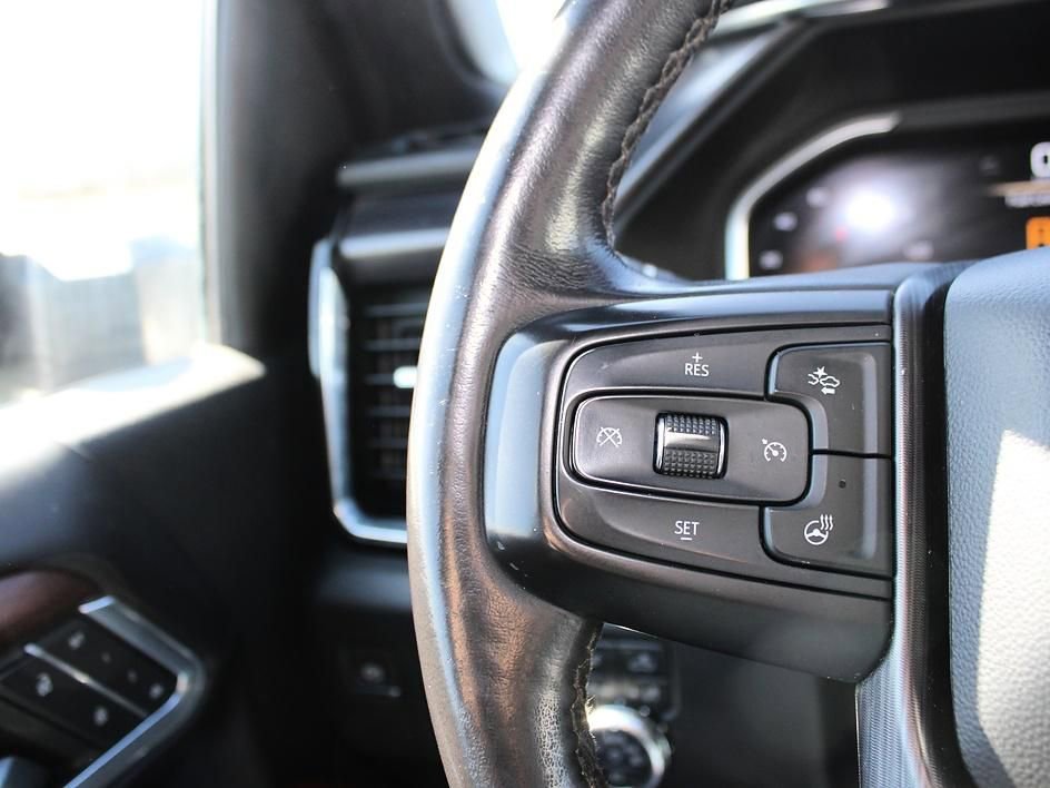 Used 2024 GMC Sierra 2500 Denali Ultimate AWD/4WD image 21