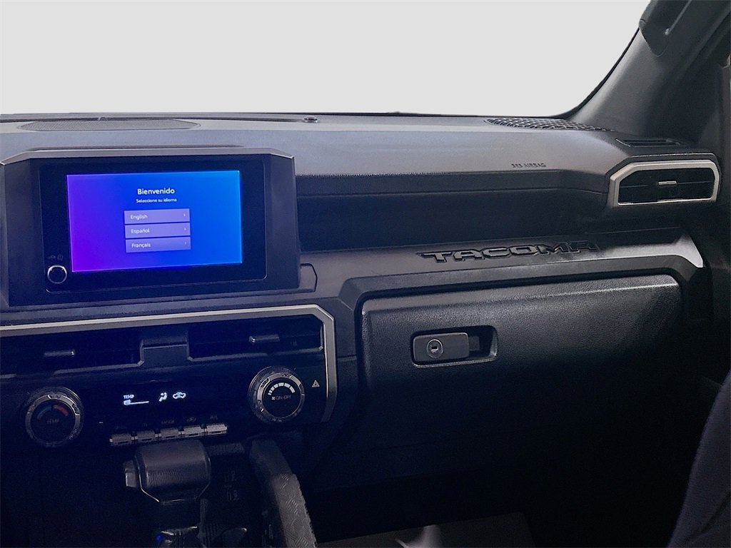 Used 2025 Toyota Tacoma SR image 19