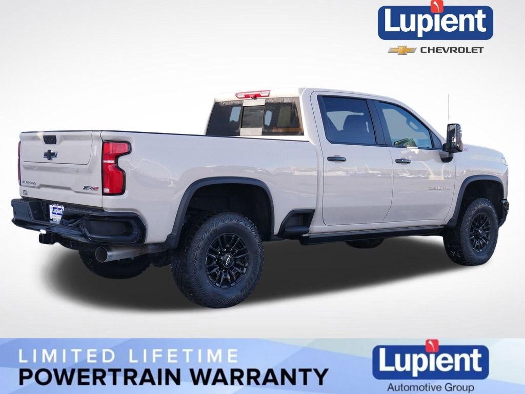 New 2026 Chevrolet Silverado 2500 ZR2 image 3