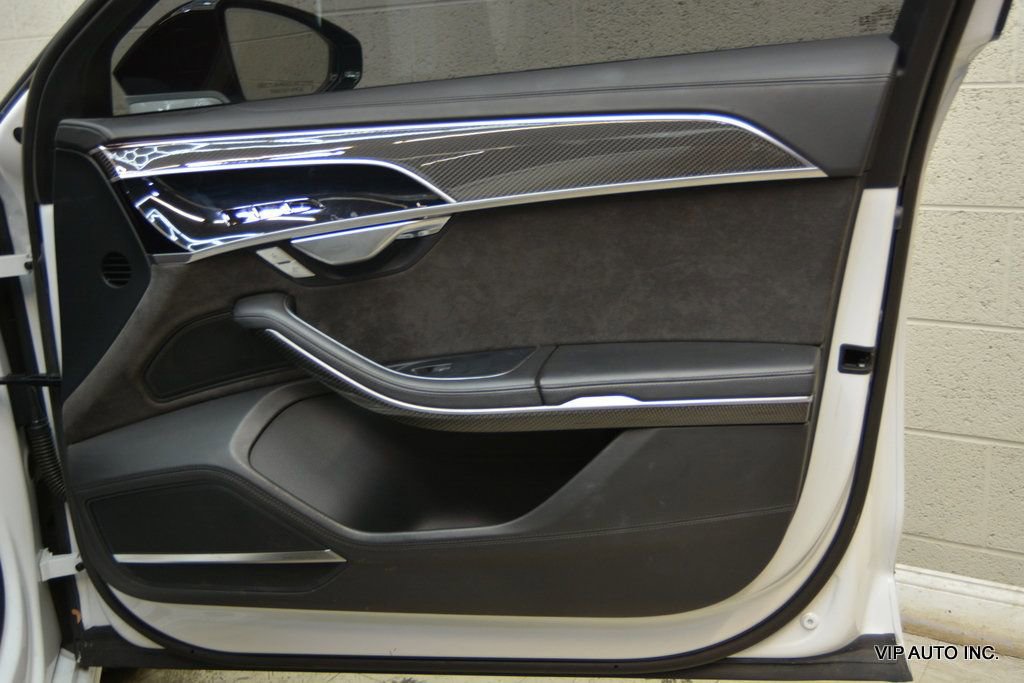 Used 2020 Audi S8 L w/ Full Leather Package AWD/4WD image 8