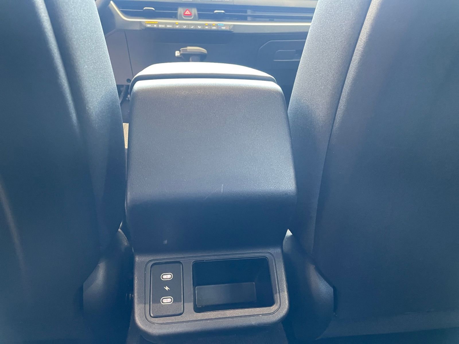 Used 2025 Kia K4 LXS image 23