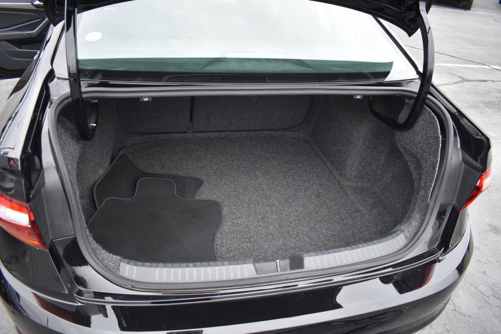 Used 2019 Volkswagen Jetta S w/ Driver Assistance Package image 27